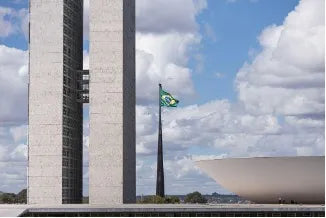 Legislative Impact Assessment Of The Brazilian National Digital Security And Resilience Program: A Law And Economics Perspective.