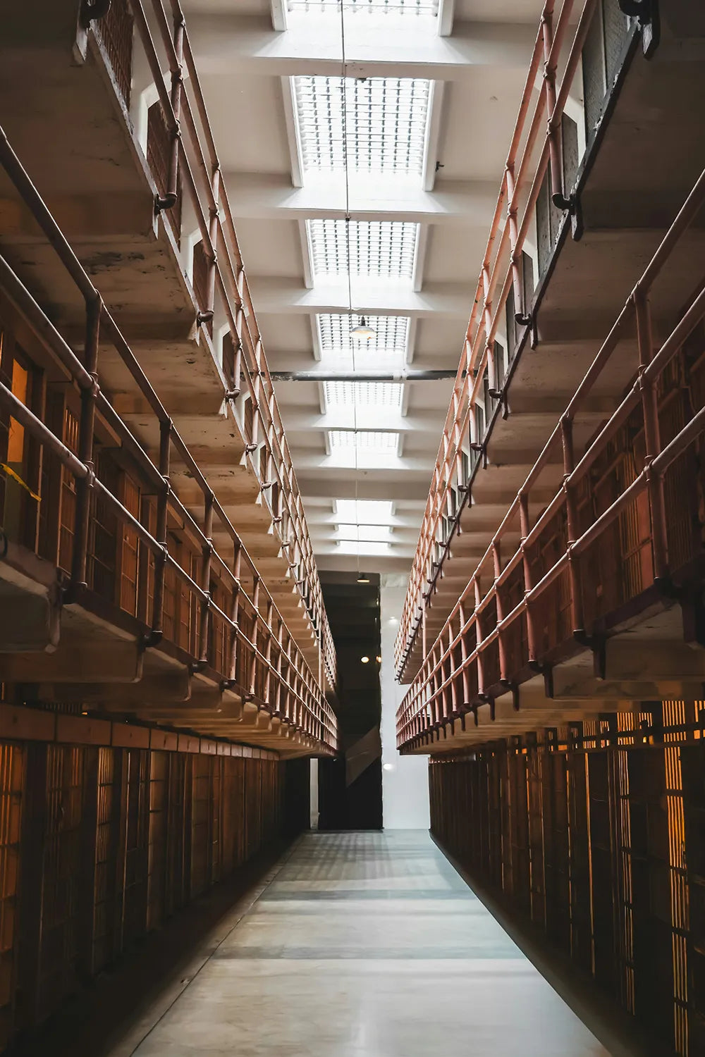 Privatization through Financialization of the Brazilian Prison System: Illegality, Inefficiency, and the Enhancement of Organized Crime.
